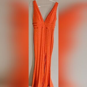 NWOT Eyecatching Orange V-Neck Sleeveless Cocktail Dress